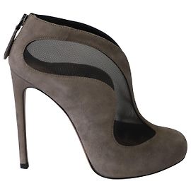 Alaïa Azzedine Ankle Boots in Grey Suede Grey