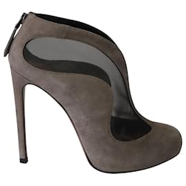 Alaïa-Alaïa Azzedine Ankle Boots in Grey Suede-Grey