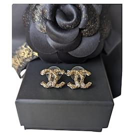 Chanel-CC B14S Logo Crystal GHW Coco Mark Classic Caixa de Brincos-Dourado