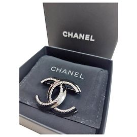 Chanel CC Brooch Metal Metallic