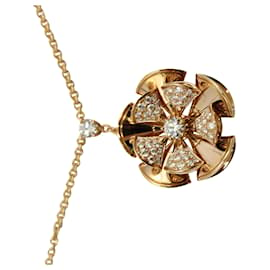 Bulgari-Le diamant de rêve de Bvlgari Diva 18k Collier pendentif fleur en métal doré rose-Doré