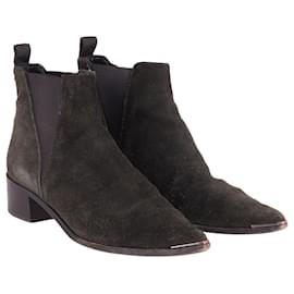 Acne-Acne Studios Jensen Ankle Boots em camurça preta-Preto