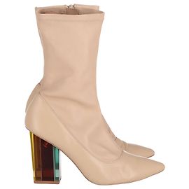 Botas altas elásticas con tacón acrílico en cuero nude de Zimmermann Carne
