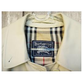 Burberry-capa de chuva Burberry vintage com defeito de tamanho 40-Bege