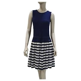 Chanel-Chanel Knitted Navy Stripped Casual Dress Sz.38-Navy blue