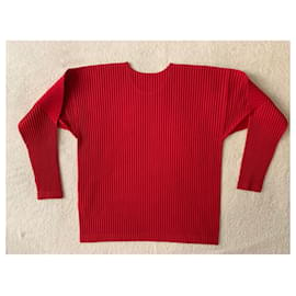 Issey Miyake-Homme Plissé Red long sleeves top-Red