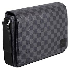 Louis Vuitton LV District PM nouveau modèle Gris