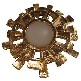 Paco Rabanne goldene Vintage-Brosche Weiß Golden