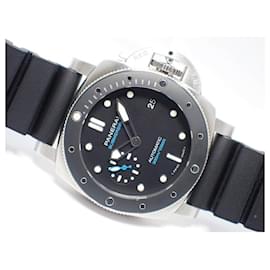 Panerai-PANERAI Submersible 42 MM ceramic bezel PAM00683 Mens-Black
