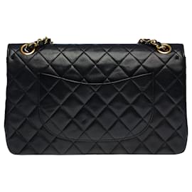 Chanel-Exceptional Chanel Timeless medium bag 25 cm with lined flap in black quilted lambskin, garniture en métal doré-Black