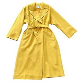 Emmanuelle Khanh Cappotti, Cappotti Giallo