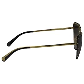 Louis Vuitton-Louis Vuitton The Party Cat Eye Sunglasses in Gold Metal Frame-Golden