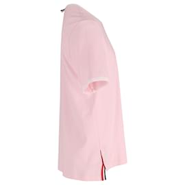 Thom Browne-Thom Browne T-shirt de manga curta com fenda lateral em algodão rosa-Rosa