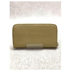Fendi-Wallets-Golden