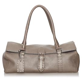 Fendi-Sac à main en cuir Selleria-Doré