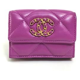 Chanel-Wallets-Pink