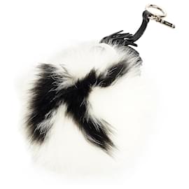 Fendi-Fendi White Super Karlito Fur Bag Charm-Black,White