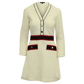 Maje Rosine Gewebtes Kleid mit V-Ausschnitt aus ecrufarbenem Acryl Weiß Roh