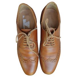 derbies Max Mara p 38 Marron clair