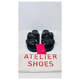 Valentino Garavani-Slide sandal with fussbett Atelier Shoes Valentino Garavani 03-Black