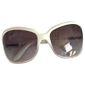 Prada-Sunglasses-Cream