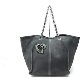 Chanel-SAC A MAIN CHANEL GRAND SHOPPING BAG FLEUR CAMELIA CUIR NOIR TOTE BAG-Noir