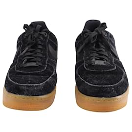 Nike-Nike Air Force 1 07 LV8 in Black Gum Suede-Black