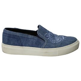 Kenzo Baskets à enfiler brodées en denim de coton bleu Bleu