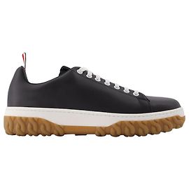 Thom Browne Tênis de corte com sola de malha de cabo em couro de bezerro vitello Preto