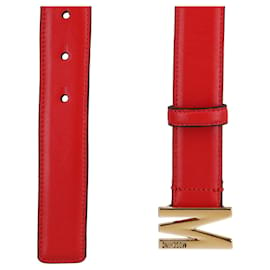 Moschino-Cinturón Moschino de piel con placa M-Roja