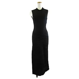 Fendi-Fendi-Noir