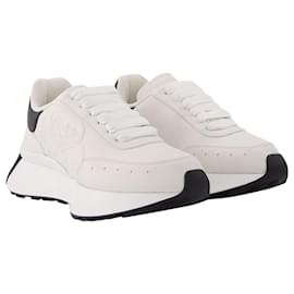Alexander Mcqueen-Oversized Sneakers - Alexander Mcqueen - White/Black - Leather-White