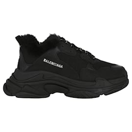 Balenciaga-Balenciaga Triple S Sneakers-Black