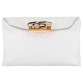 Alexander Mcqueen-Alexander McQueen Sculptural Four Ring Soft Leather Clutch-White