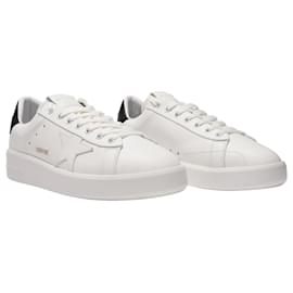 Golden Goose Deluxe Brand-Pure Star Baskets in White and Black Leather-White