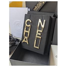 Chanel-CHA NEL RARE Runway Logo B20V Drop Letter Earrings Box receipt-Golden