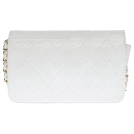 Chanel-Beautiful Chanel Full flap mini handbag in white quilted lambskin, garniture en métal doré-White