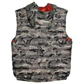 Moncler-Moncler Camo Printed Body Warmer Hooded Gilet in Multicolor Polyamide-Other
