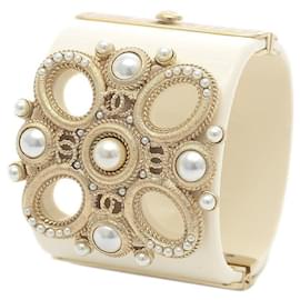 Chanel-* Chanel Bangle Coco Mark Metal/Resin Pearl White-White,Other