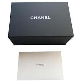 chanel empty box for handbag Black