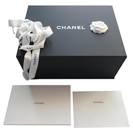chanel empty box for handbag Black