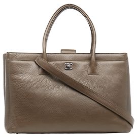 Chanel Executive cerf Marron