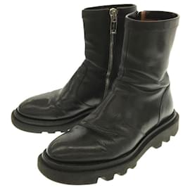 Givenchy-Boots-Black
