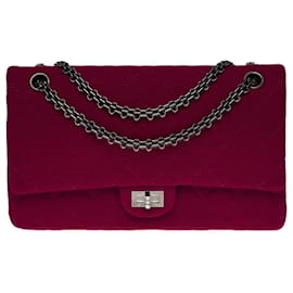 Chanel-Splendid & Majestic Chanel Handbag 2.55 Classic lined flap in burgundy quilted jersey, dark ruthenium metal trim-Dark red