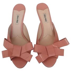 Miu Miu Bow Sandals Pink Patent Leather Pink