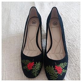 Autre Marque-Shoes with embroidery-Black
