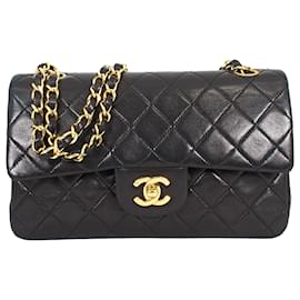 Chanel-Chanel Black Timeless Classic Flap lined-Black
