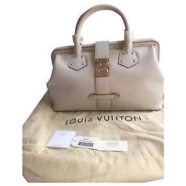 Louis Vuitton ingenious Eggshell