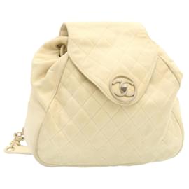Chanel-CHANEL Caviar Skin Matelasse Backpack White CC Auth am1922ga-White