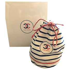 VIP CHANEL L'AIR MARIN KOSMETIKTASCHE Weiß